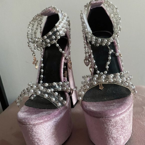 dolls kill holy revelation